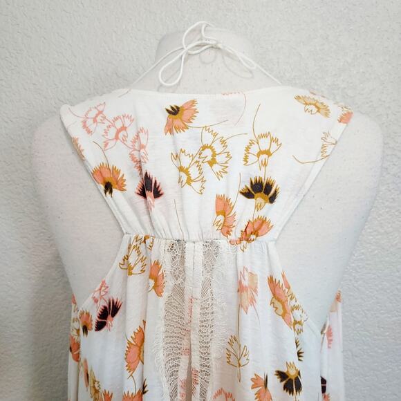 Free People White Floral Crop Racerback Tank Size 6 - Picture 10 of 13